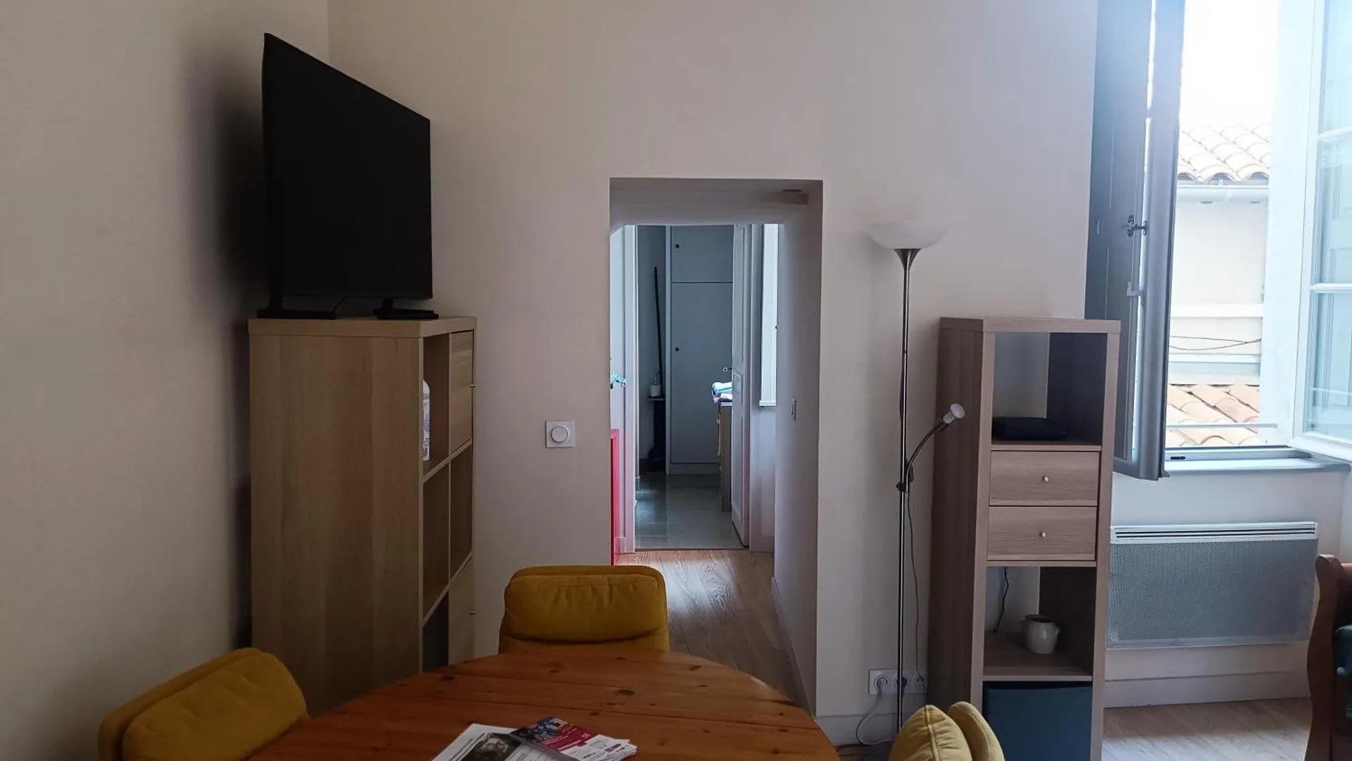 Appartement Im T2 Ds Hotel Particulier Proche Palais Des Papes Avignon 0*,  Frankrike